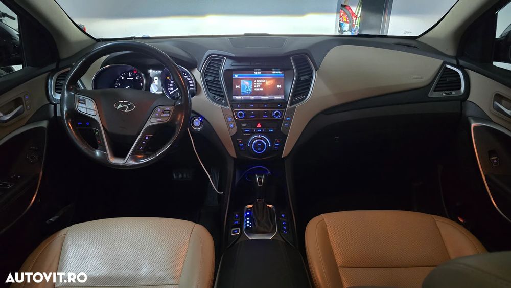 Hyundai Santa Fe - 16