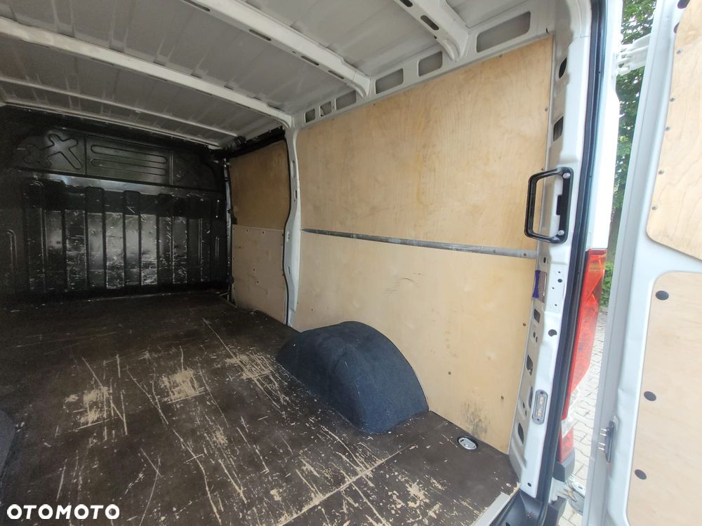 Iveco Daily - 16