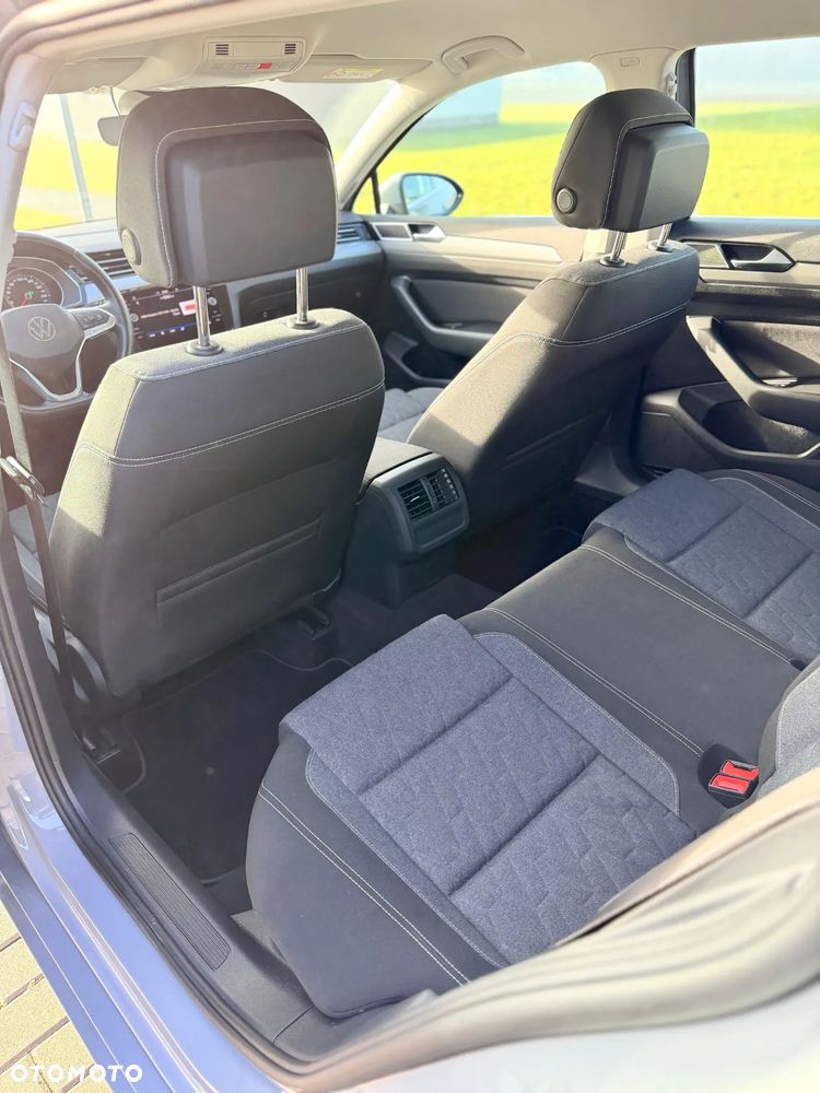 Volkswagen Passat 2.0 TDI EVO Business DSG - 14