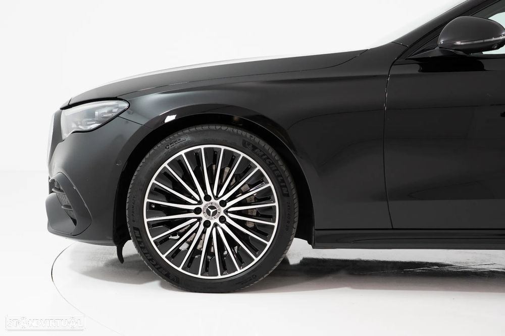 Mercedes-Benz E 300 - 11