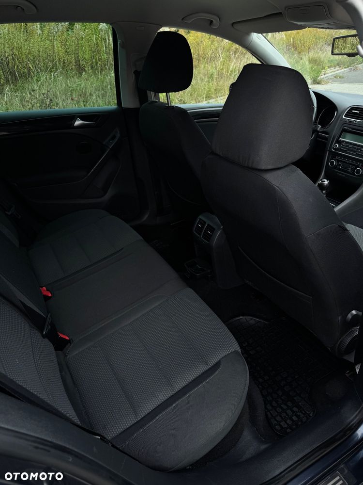 Volkswagen Golf VI 2.0 TDI Comfortline - 24