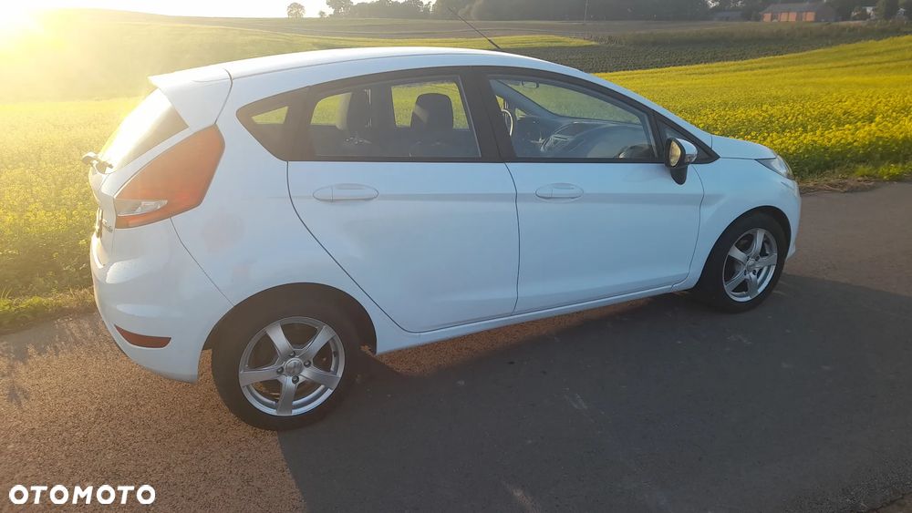 Ford Fiesta - 5