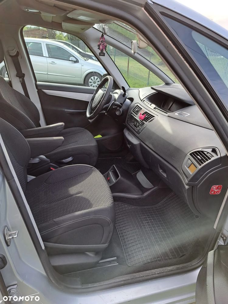 Citroën C4 Grand Picasso - 23