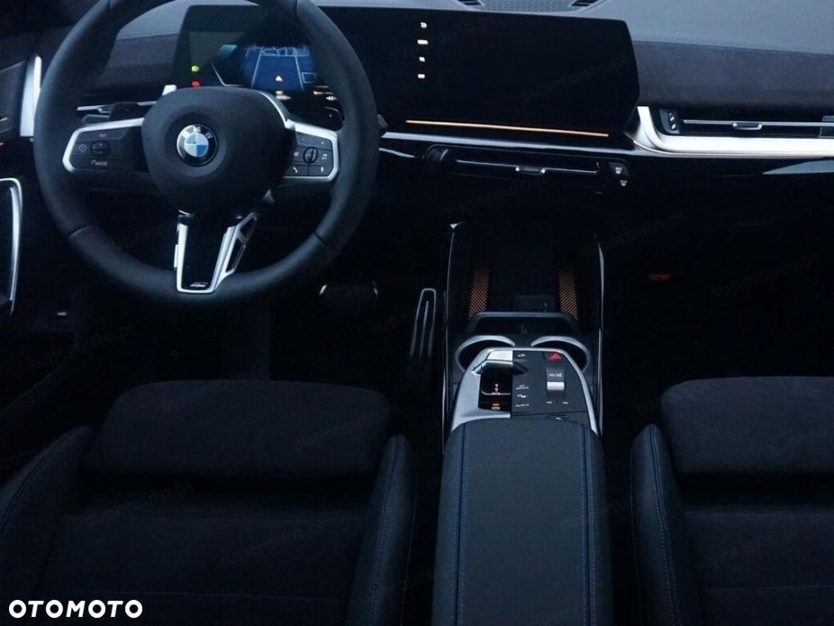 BMW X1 - 11