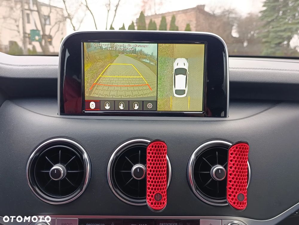 Kia Stinger 2.0 T-GDI GT Line - 12