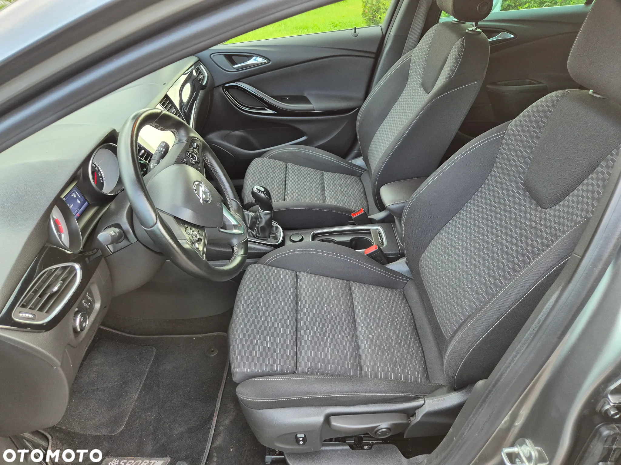 Opel Astra 1.6 D (CDTI) Start/Stop Sports Tourer Dynamic - 6