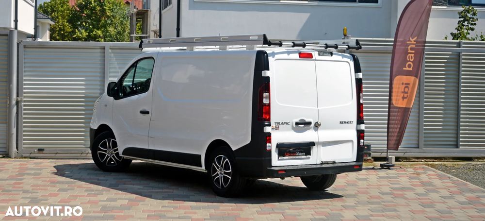 Renault Trafic - 15