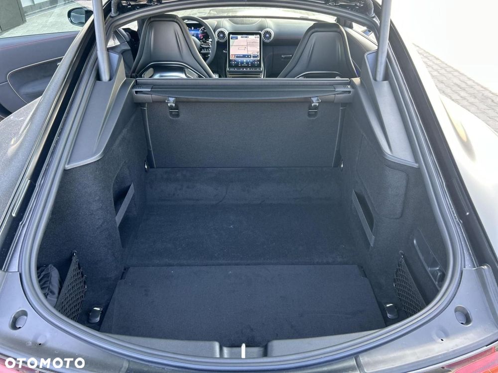 Mercedes-Benz AMG GT - 16