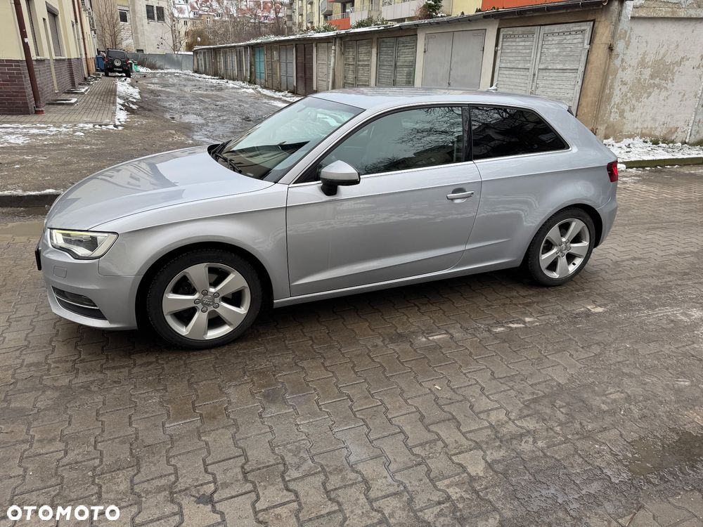 Audi A3 3-drzwiowe 1.4 TFSI Edycja Specjalna - 5