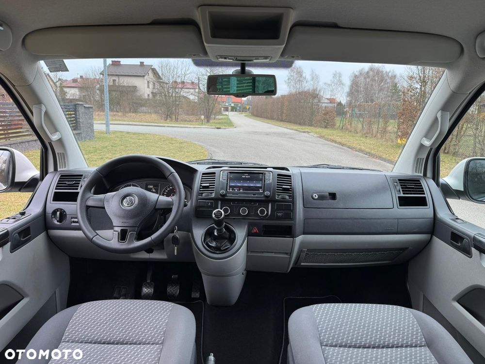 Volkswagen TRANSPORTER L2H1 - 16