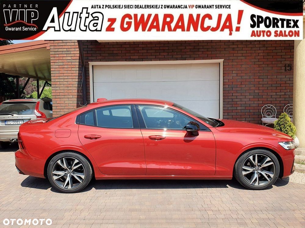 Volvo S60 T4 R-Design - 9