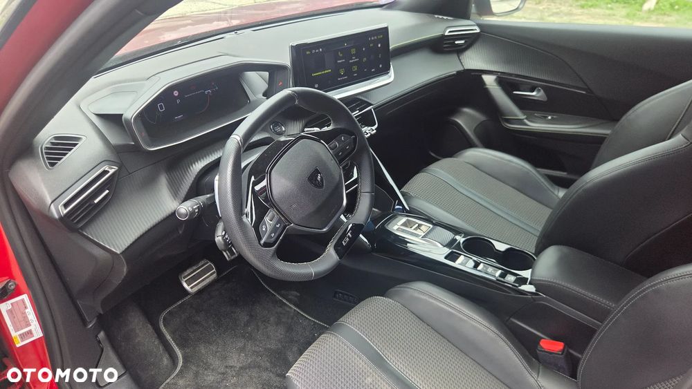 Peugeot 2008 - 7