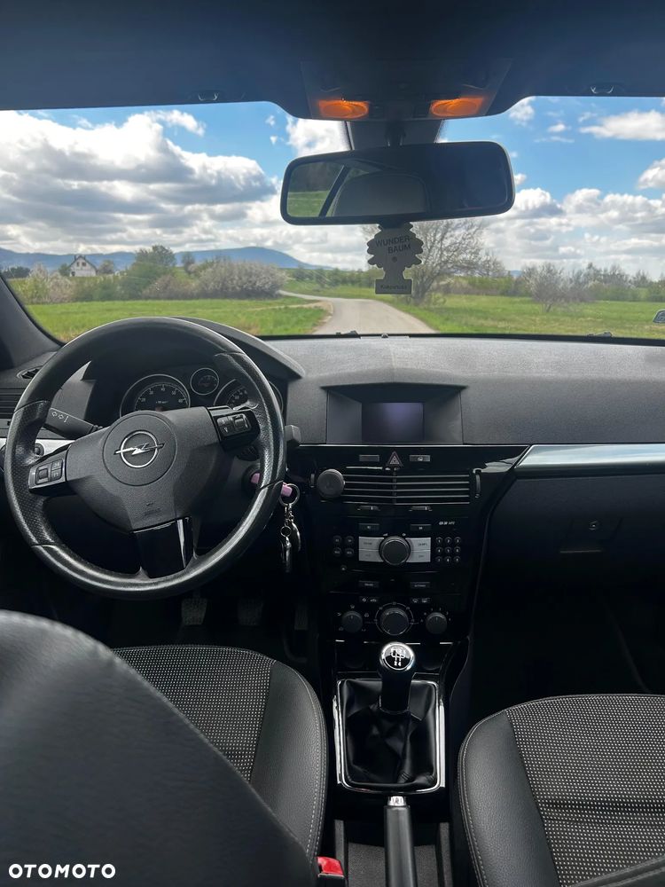 Opel Astra 1.6 - 16