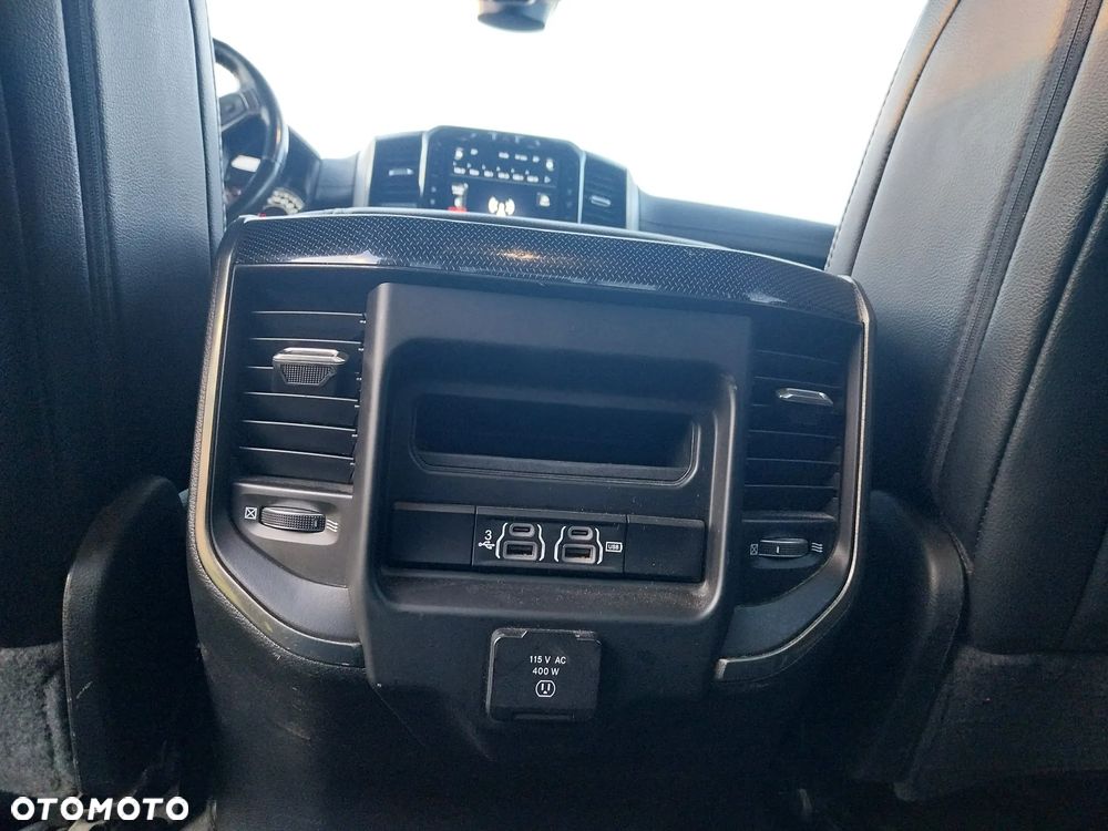 Dodge RAM 5.7 4x4 - 11