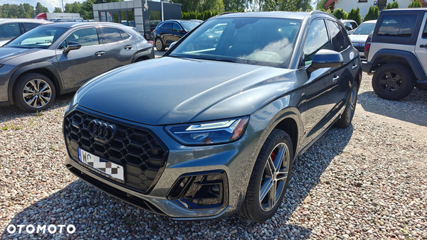 Audi Q5 e-hybrid quattro 270 kW edition one mythosschwarz