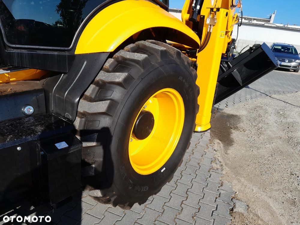 Lonking 83C NOWA Z ŁYŻKĄ SKARPOWĄ HYDRAULICZNĄ - 25