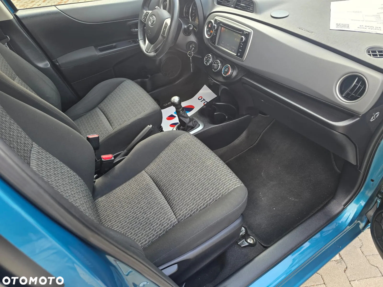 Toyota Yaris - 25