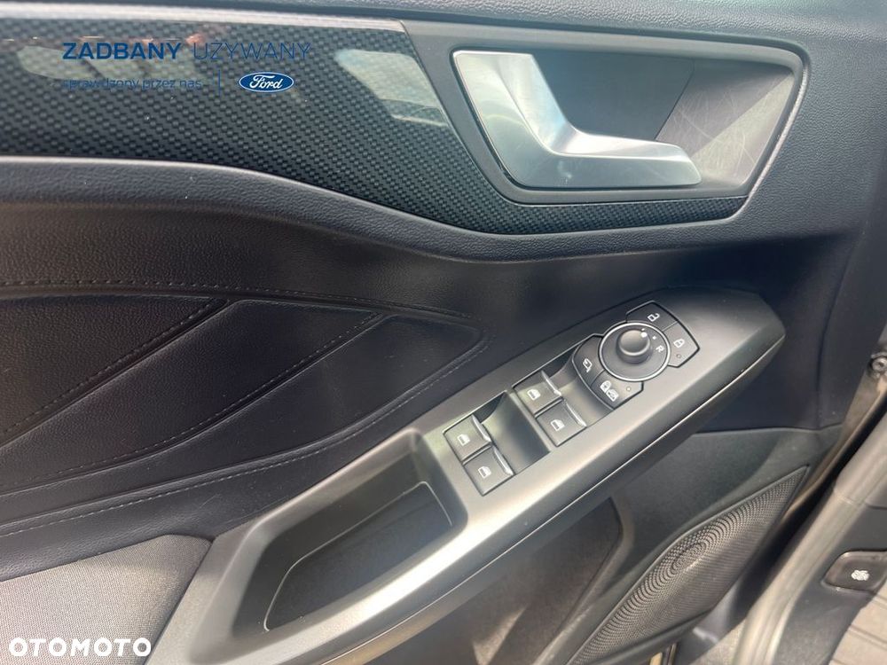 Ford Focus 1.0 EcoBoost Hybrid ST-LINE - 13