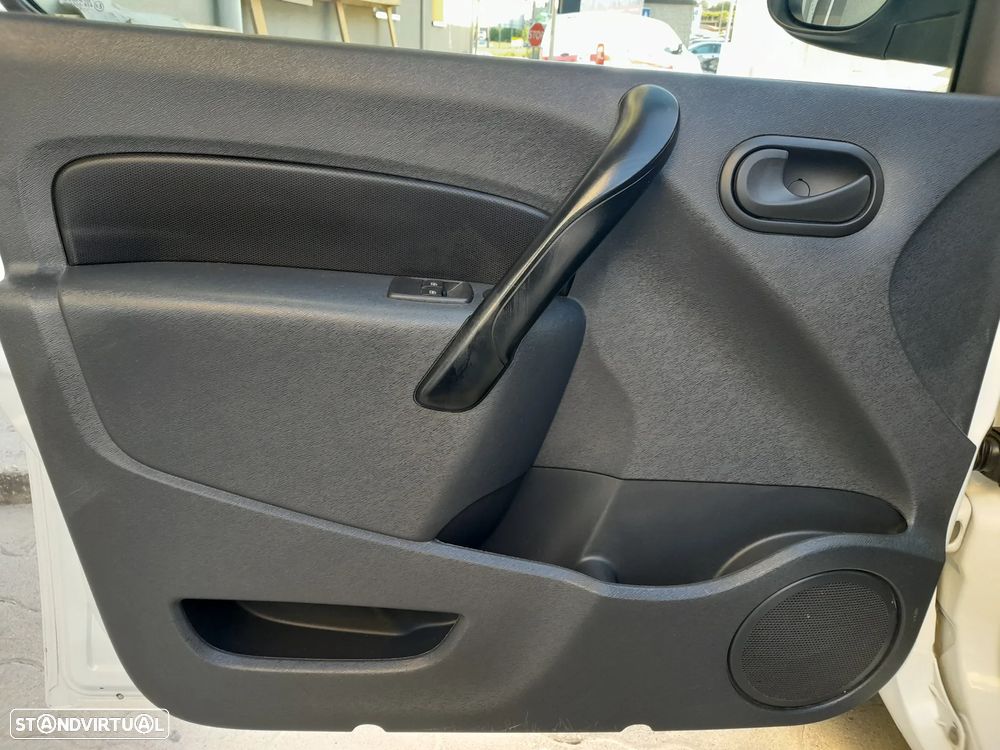 Renault Kangoo 1.5 Dci A/C 3Lugares Nacional - 10