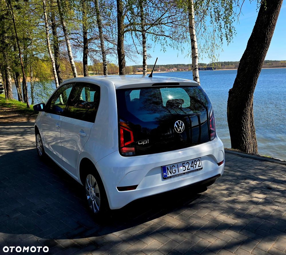 Volkswagen up! move - 4