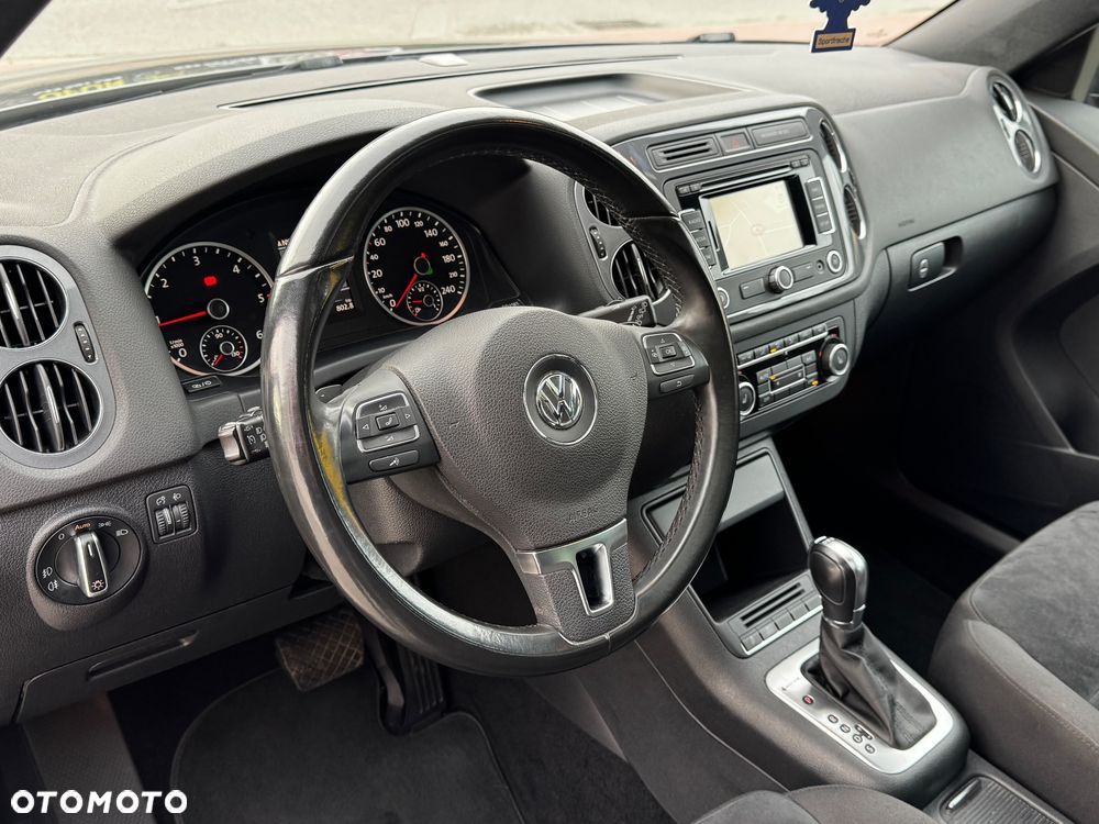 Volkswagen Tiguan 2.0 TDI DPF 4Motion BlueMotion Technology DSG Cup Sport & Style - 22