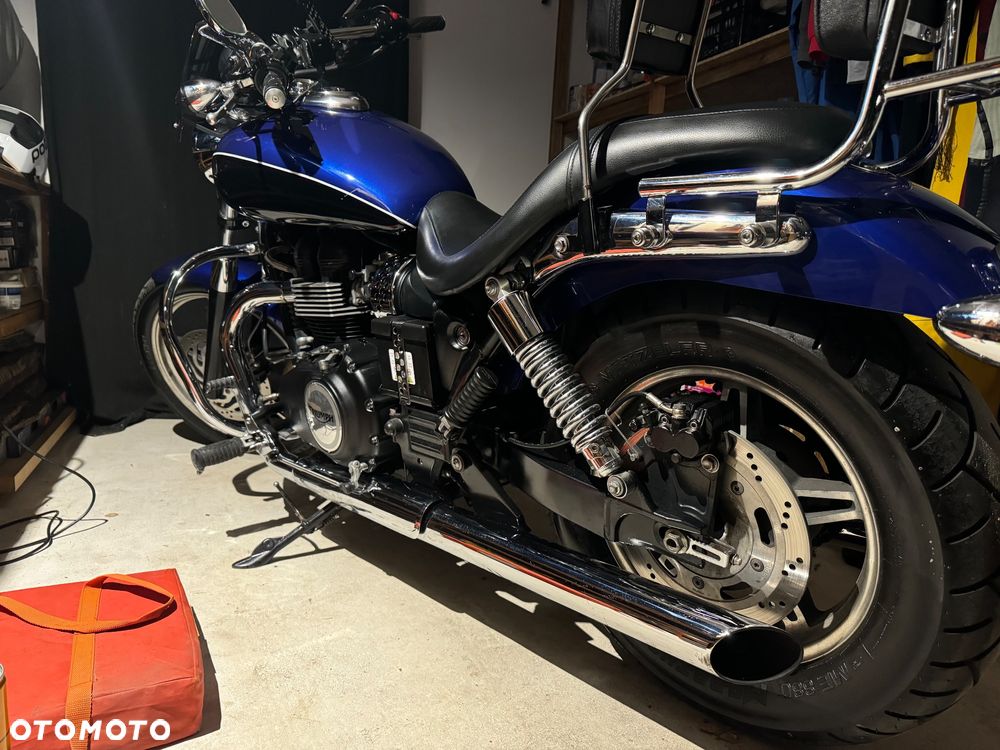 Triumph Speedmaster - 1