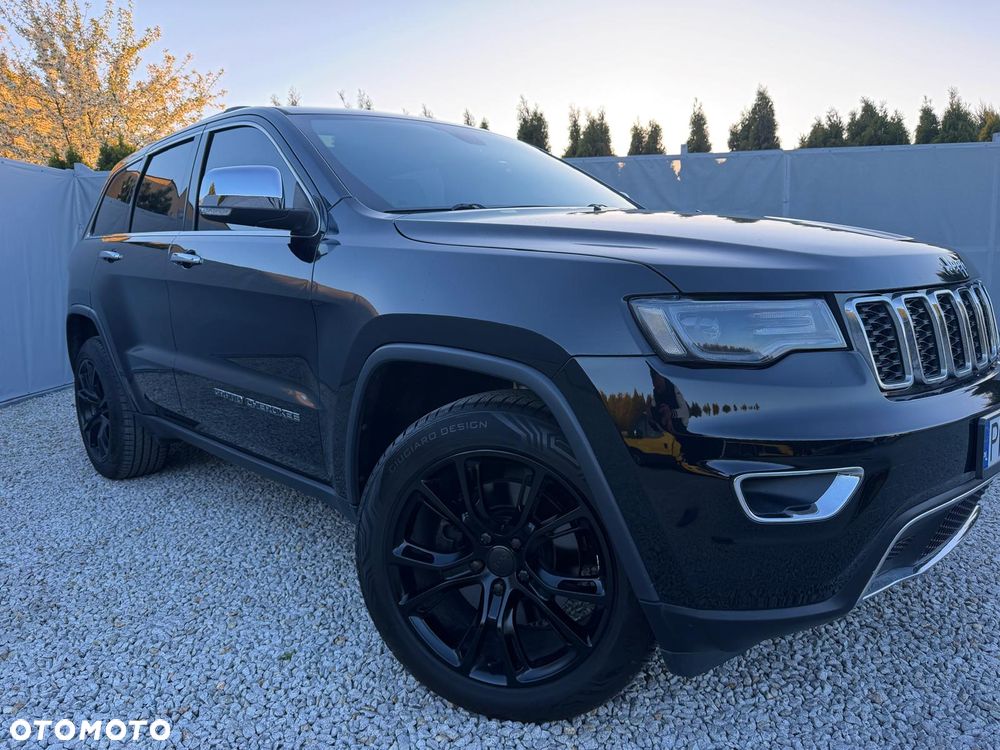 Jeep Grand Cherokee - 14