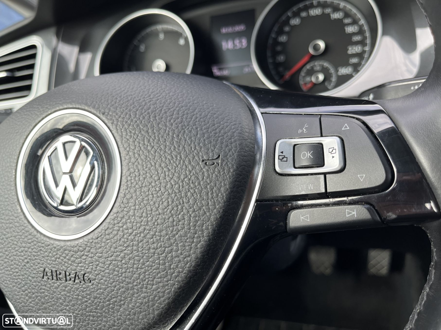 VW Golf - 5