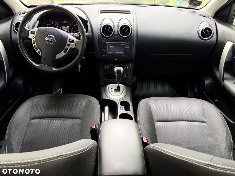 Nissan Qashqai - 12