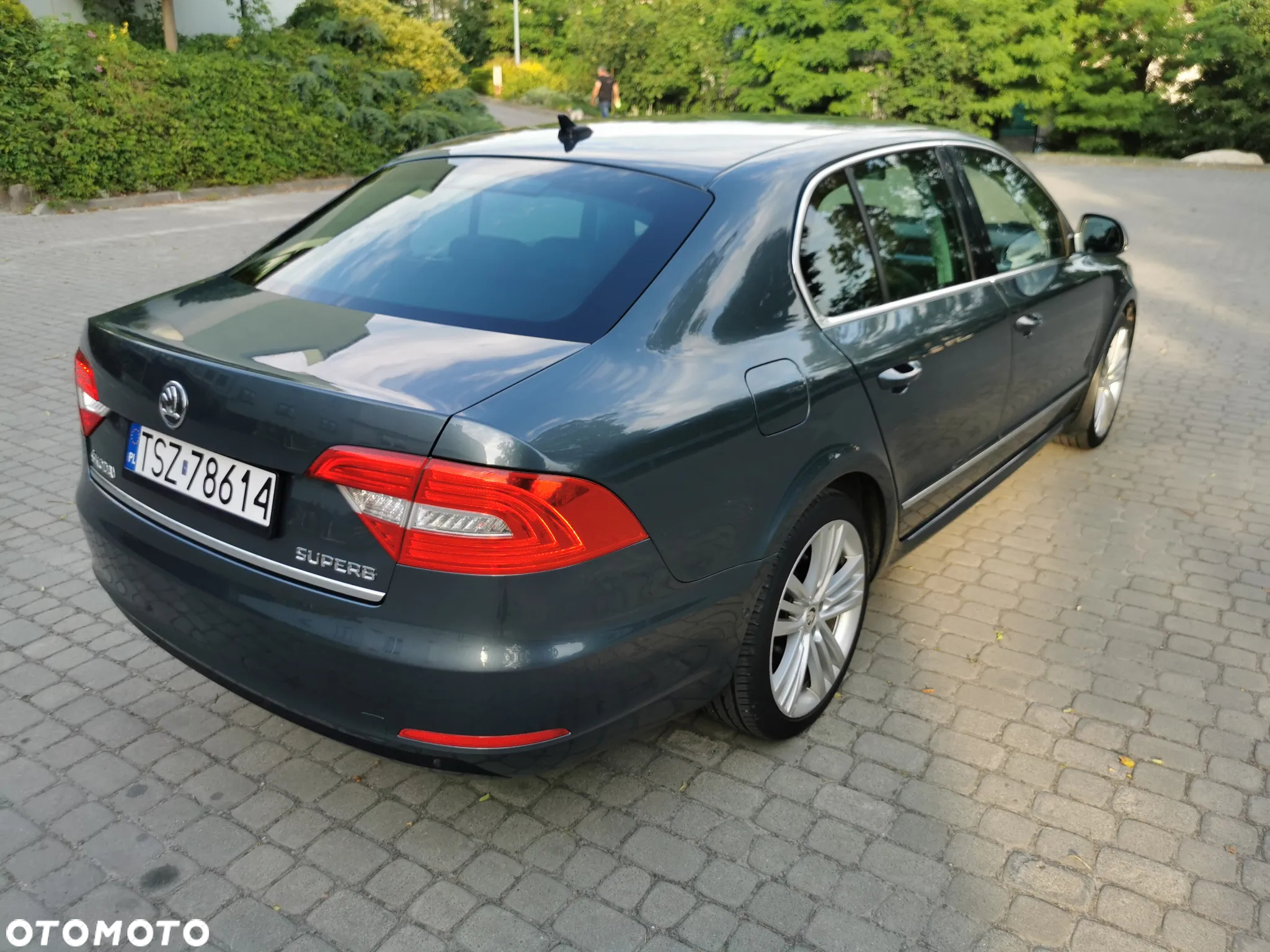 Skoda Superb 2.0 TDI 4x4 Elegance DSG - 9