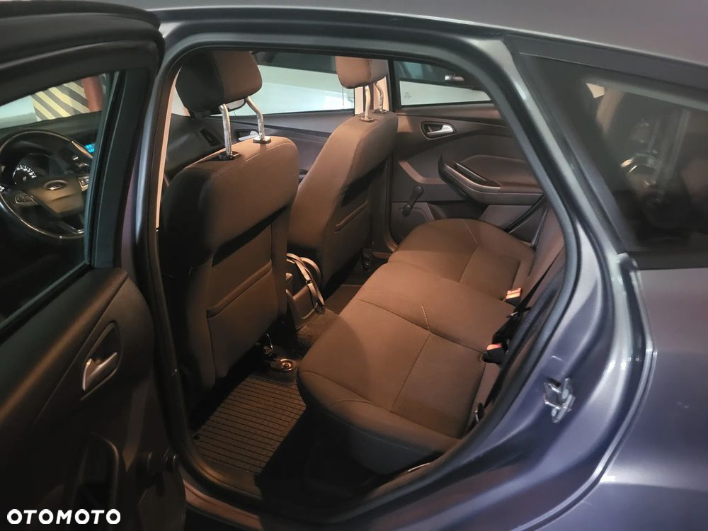Ford Focus 1.0 EcoBoost 99g Trend Sport - 19