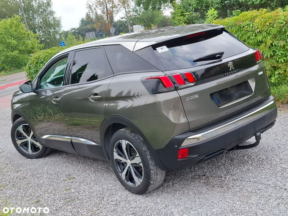 Peugeot 3008 PureTech 130 Stop & Start GPF Allure - 15