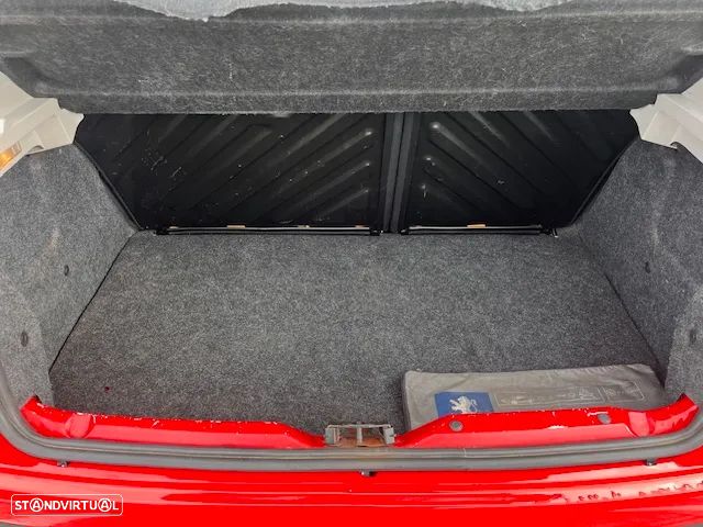 Peugeot 206+ 1.1 Urban - 24