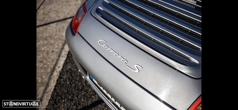 Porsche 911 (997) Carrera S - 5
