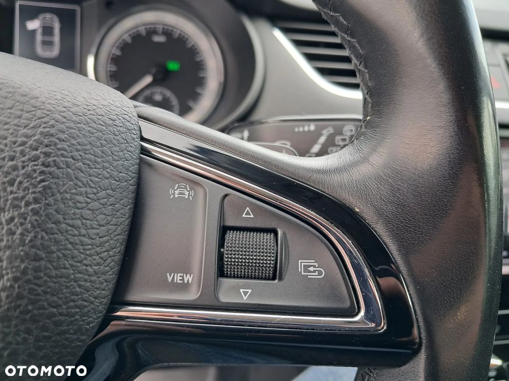 Skoda Octavia 2.0 TSI Style DSG - 12