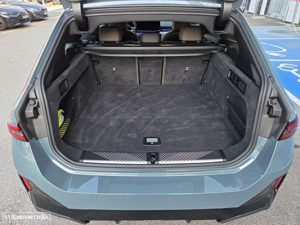 BMW i5 eDrive40 Pack Desportivo M Pro - 10