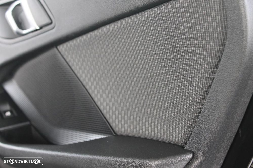 BMW 216 Gran Coupé d Advantage - 32