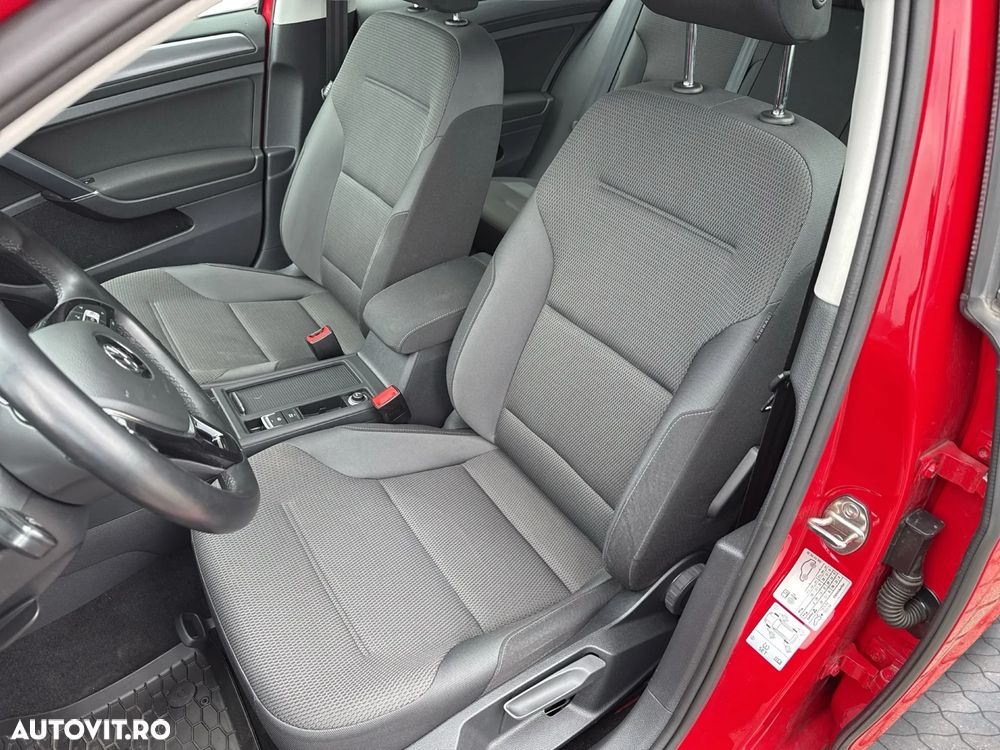 Volkswagen Golf 1.0 TSI Comfortline - 16