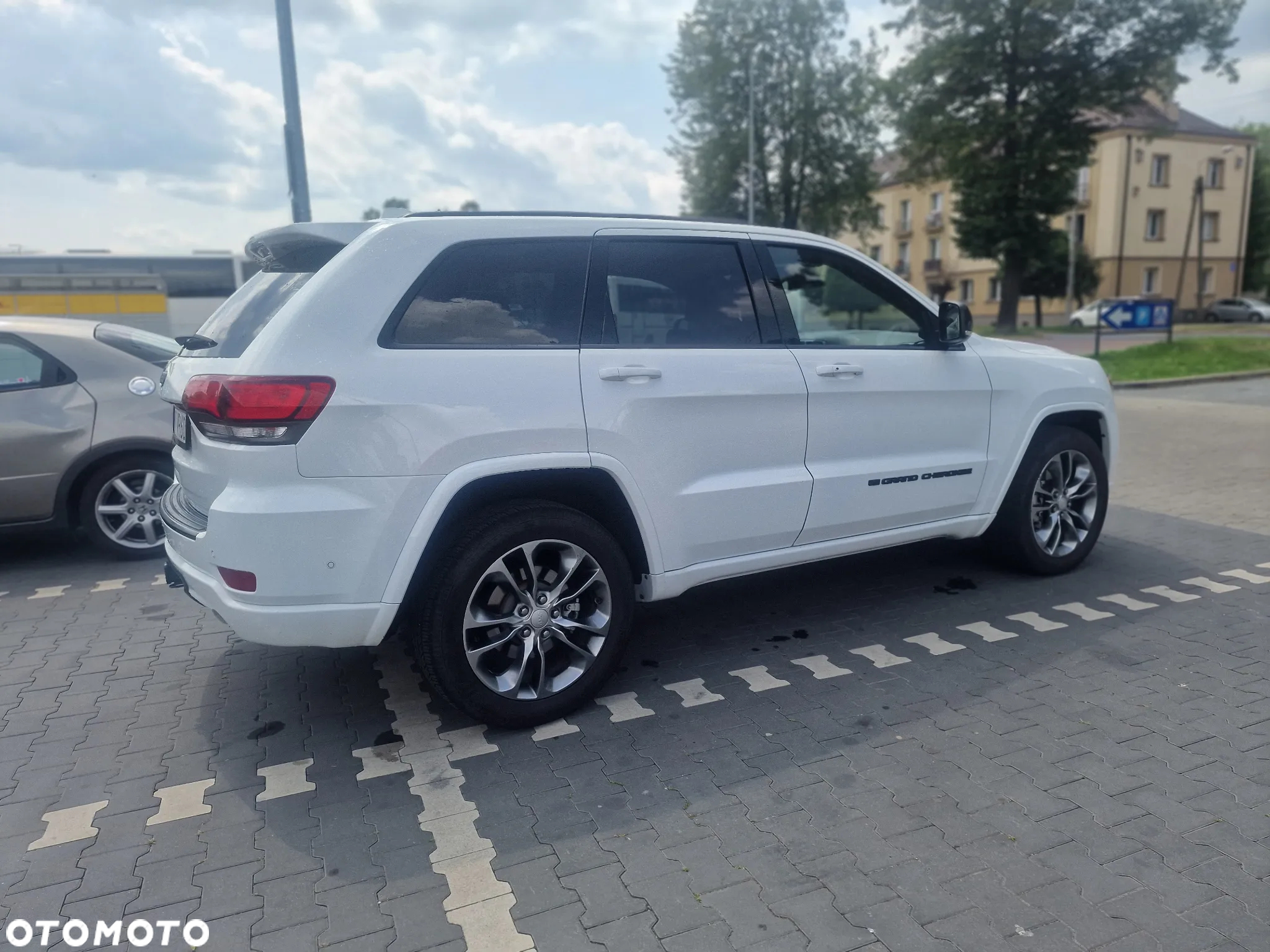 Jeep Grand Cherokee 3.6 V6 Summit - 8