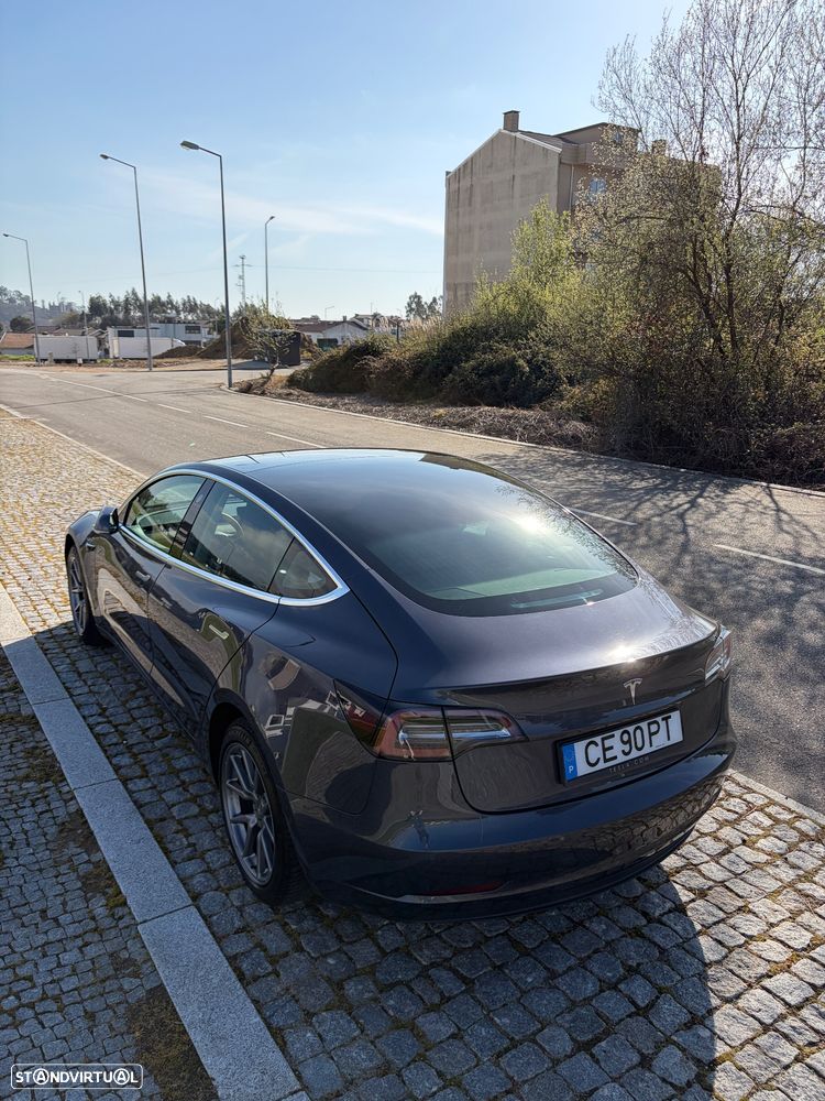 Tesla Model 3 Standard Range Plus RWD - 11