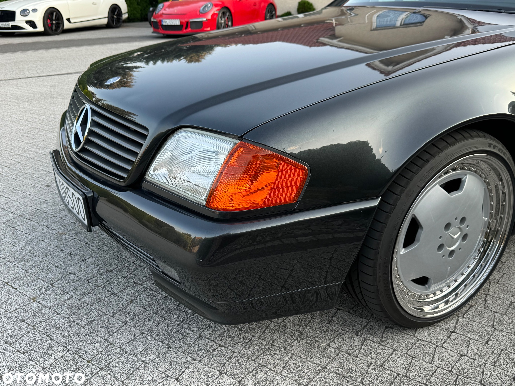 Mercedes-Benz SL - 16