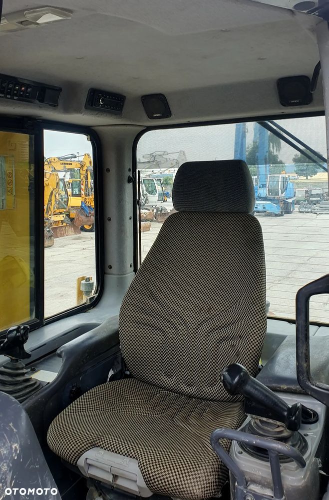 Komatsu D61PX-15EO - 4