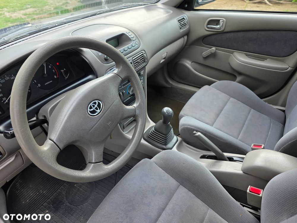 Toyota Corolla 1.6 Terra1 - 5