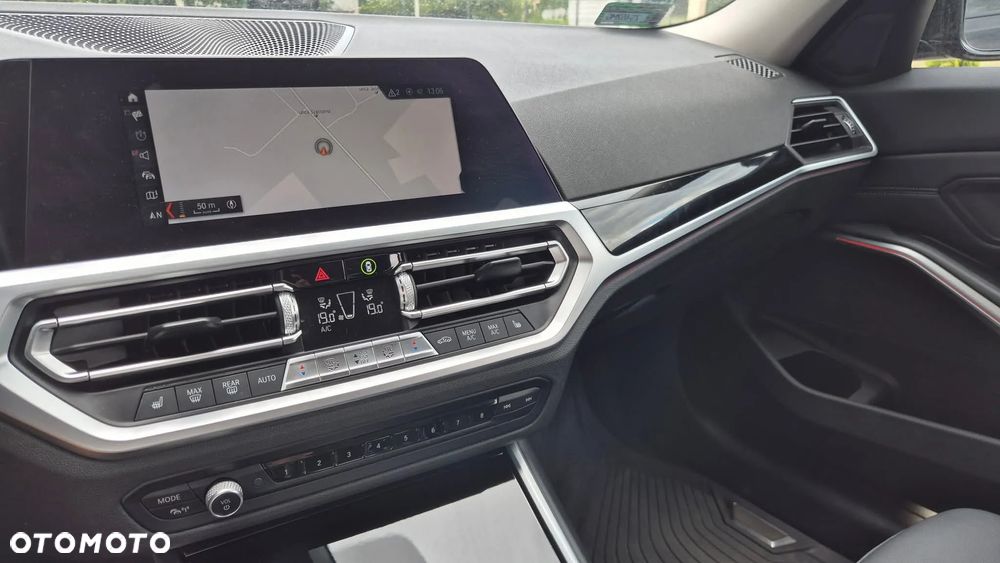 BMW Seria 3 318d Business Edition - 18