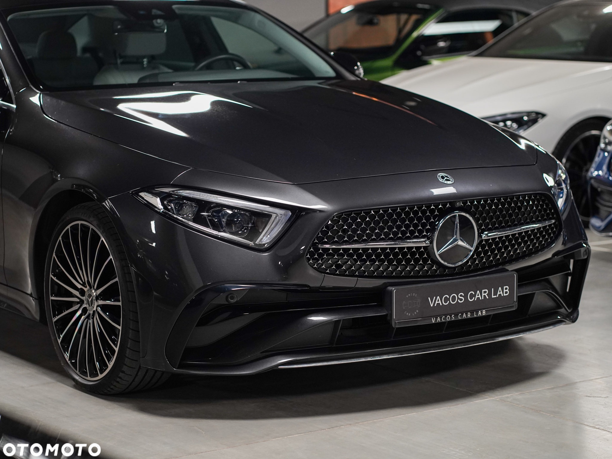 Mercedes-Benz CLS - 38
