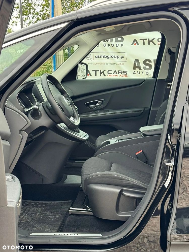 Renault Scenic - 11