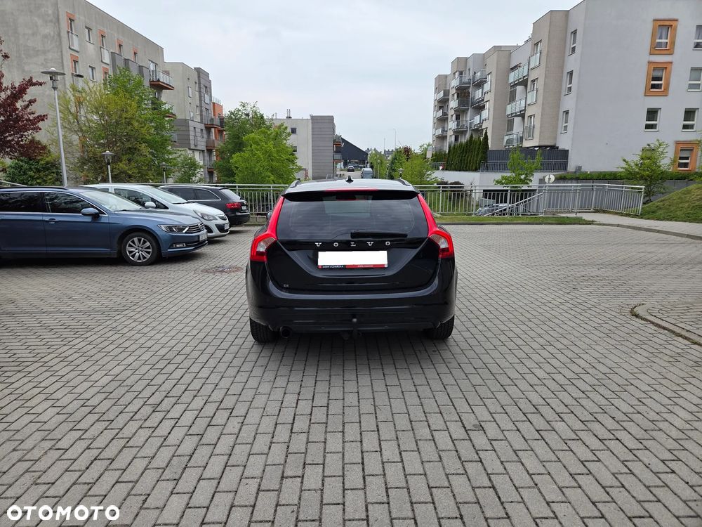 Volvo V60 D2 Kinetic - 6