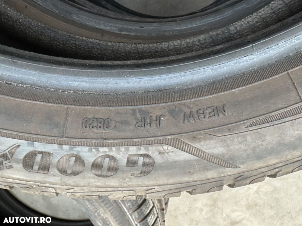 Vând 2 anvelope 195/55/20 goodyear de iarnă ca noi - 7
