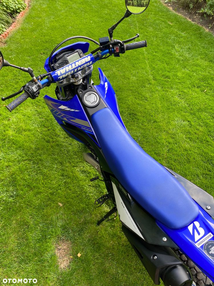 Yamaha WR - 7