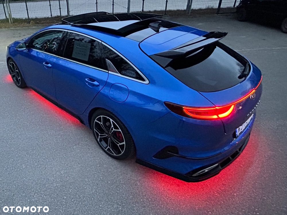 Kia ProCeed - 2